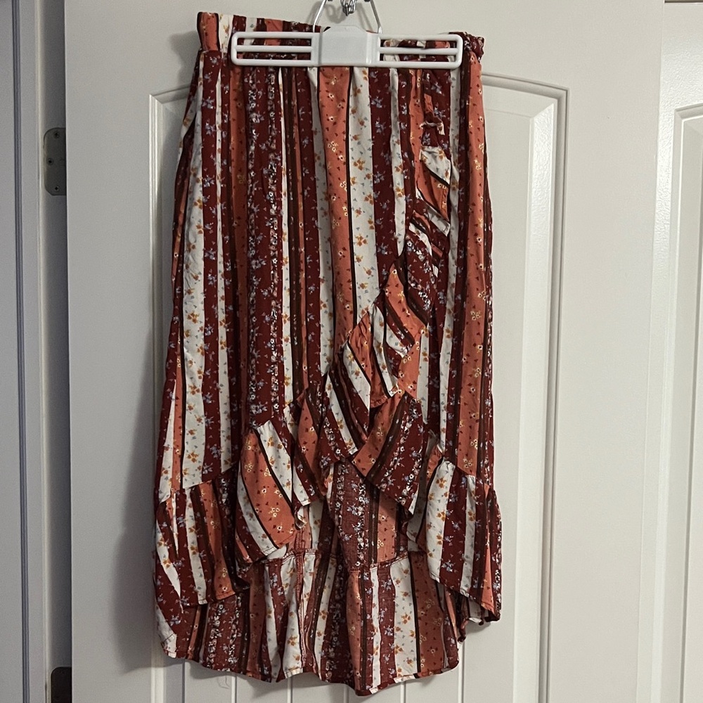 No Boundaries Asymmetrical Skirt in Red and White